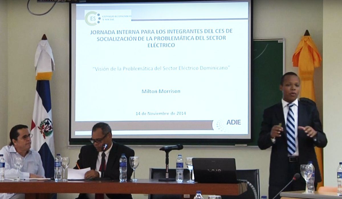 VIDEO: Visión de la Problemática del Sector Eléctrico - Milton Morrison