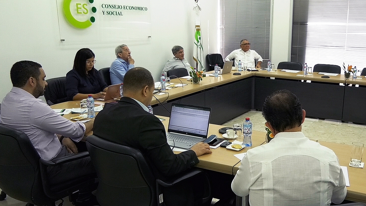 Reunión de la Comisión Especial para el Pacto Eléctrico