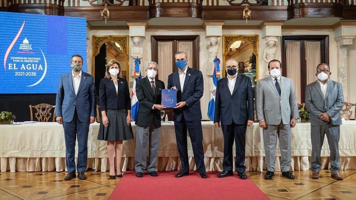 Acto de presentación del Compromiso Nacional para el Pacto por el Agua (2021-2036)