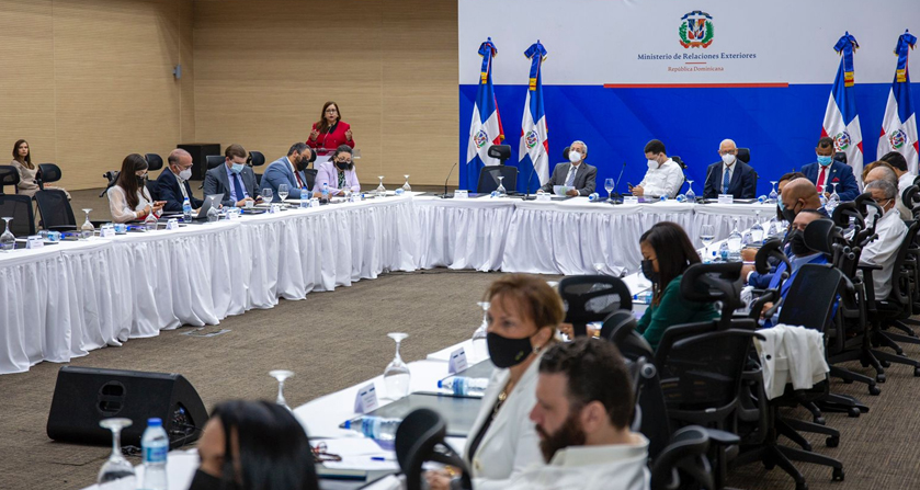 043 Dialogo por las Reformas Mesa Politica Exterior y Migracion